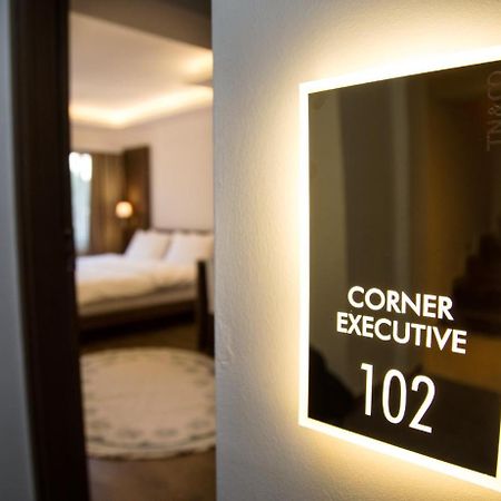 Tn&Co Exclusive Cip Suites And Primeclass Rooms (Adults Only) ムーラ エクステリア 写真