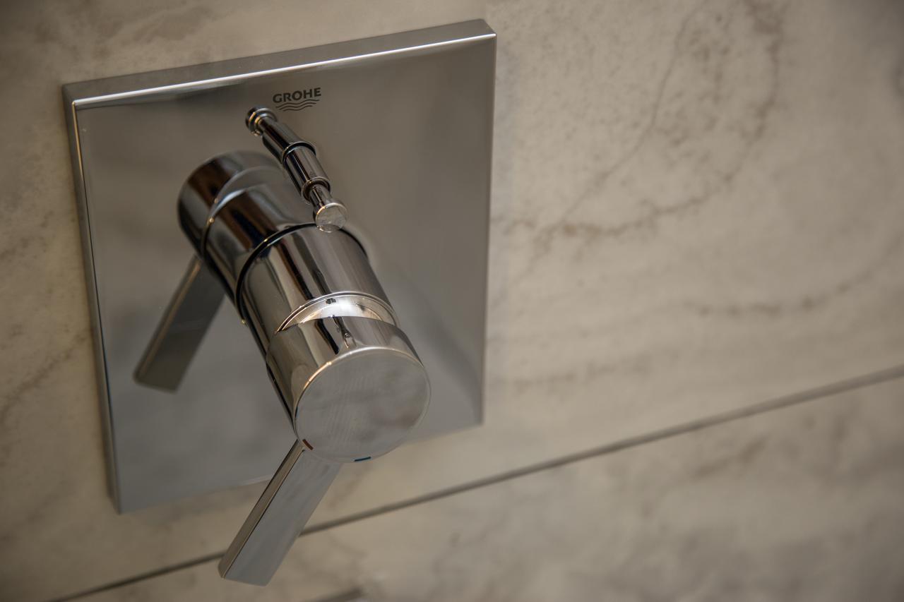 Tn&Co Exclusive Cip Suites And Primeclass Rooms (Adults Only) ムーラ エクステリア 写真