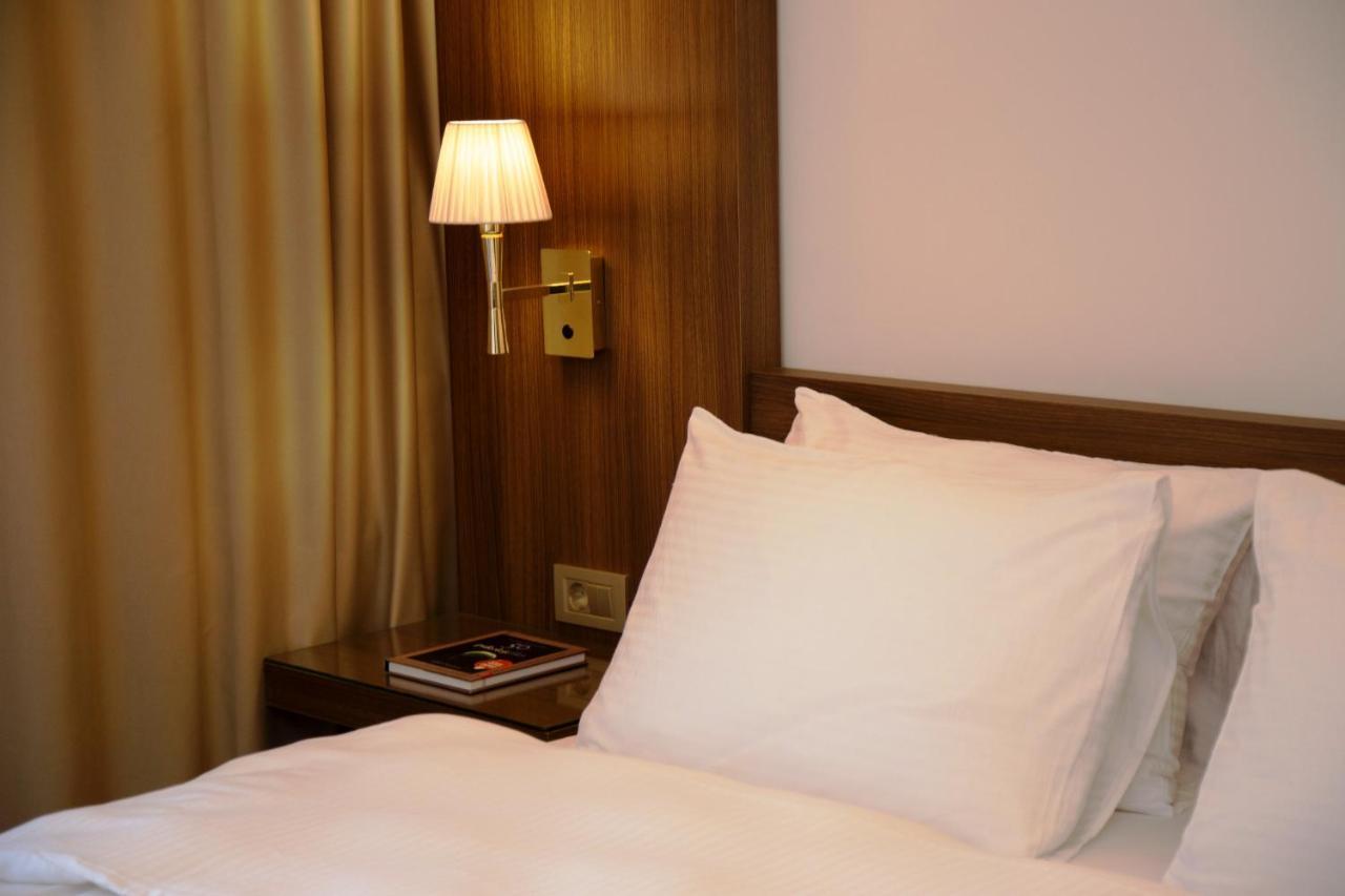 Tn&Co Exclusive Cip Suites And Primeclass Rooms (Adults Only) ムーラ エクステリア 写真