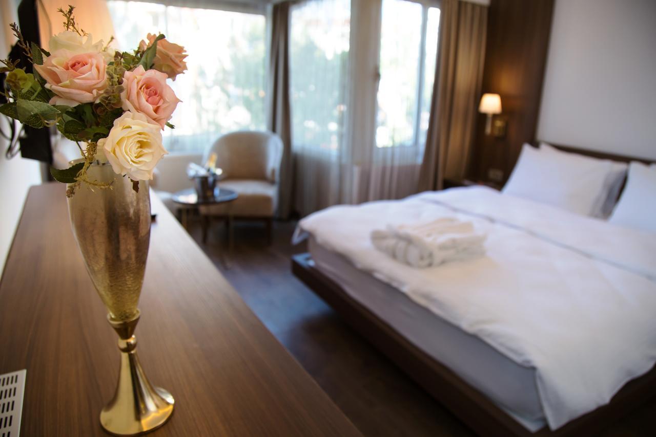 Tn&Co Exclusive Cip Suites And Primeclass Rooms (Adults Only) ムーラ エクステリア 写真